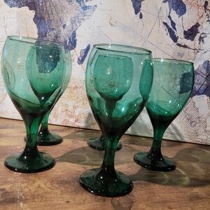 Set Of 5 Vintage Libbey Juniper Emerald Green Gold Rimme Wine Or Water Goblets.